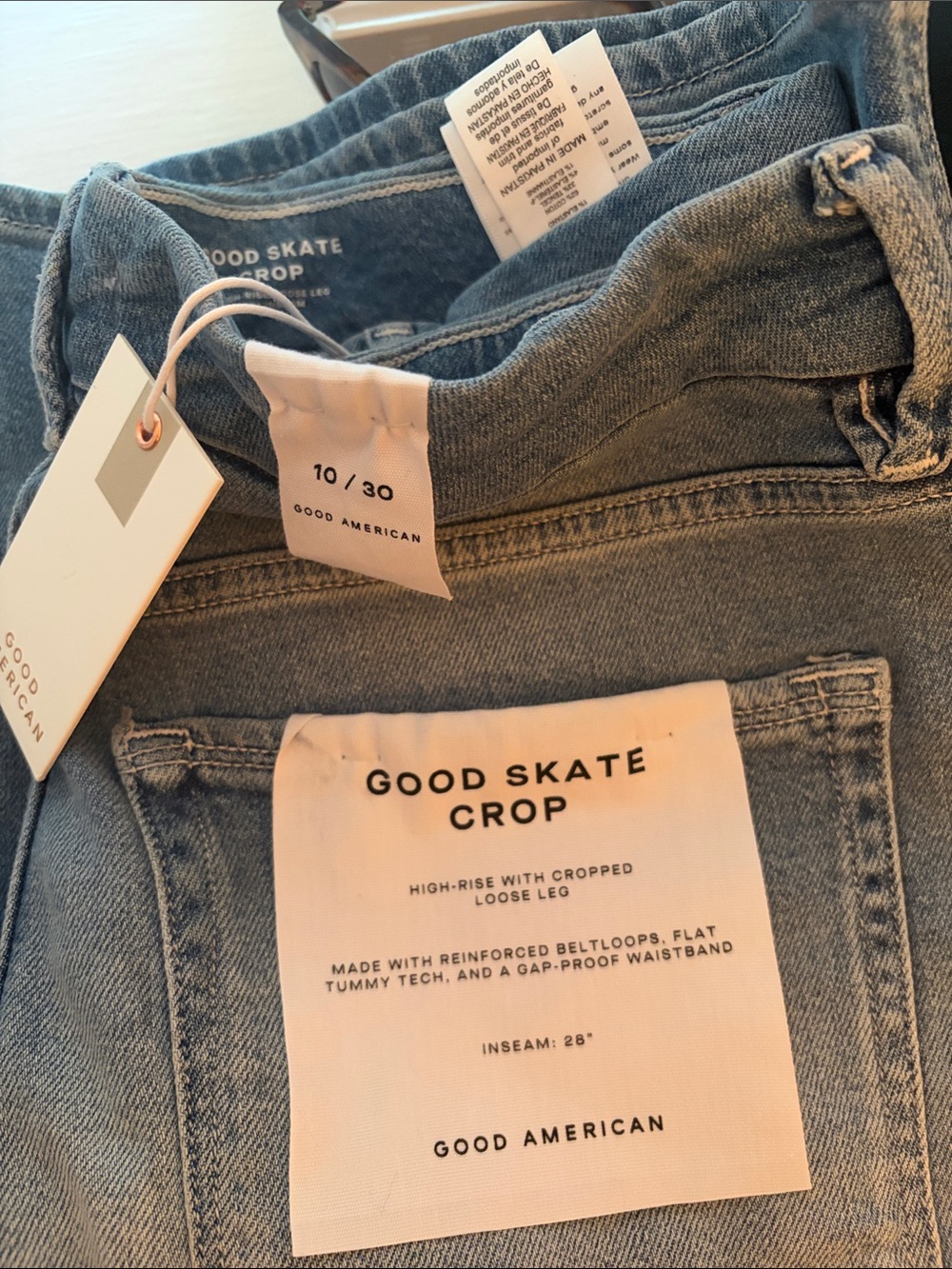 Good American Light Blue Good Skate Crop Jeans Label Detail - Picture 4 of 6